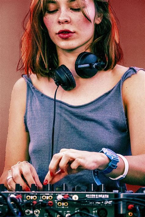 nina kraviz nude|Nina Kravitz .